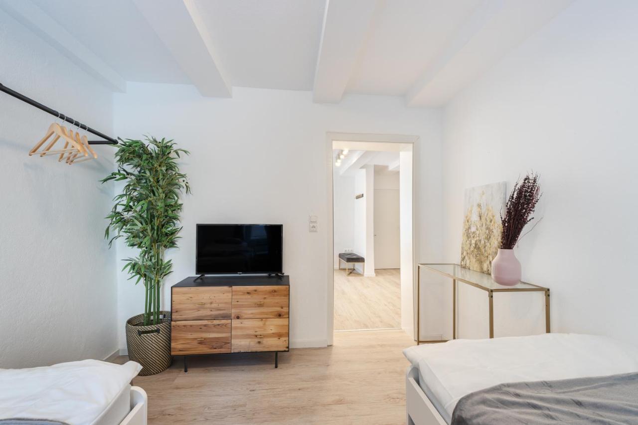 Terrace Apartment With 5 Rooms, Whirlpool And Bbq Augsburg Eksteriør bilde